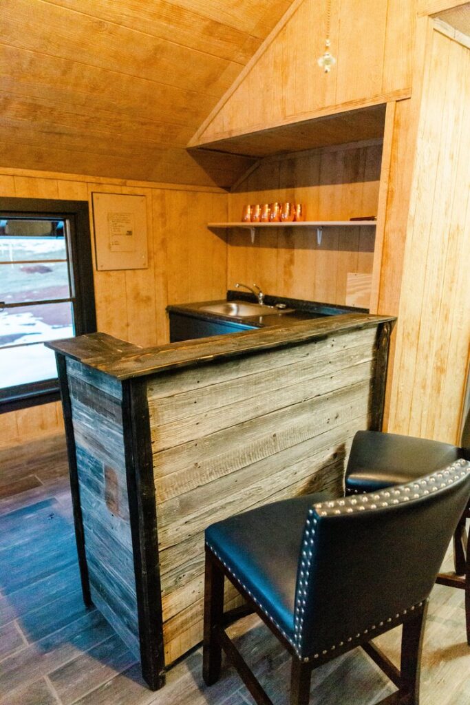 Red+Bud+Ranch+Apparel+Shoot-140 mini bar